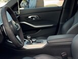BMW 330-18