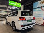 Toyota Land Cruiser-6