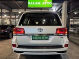 Toyota Land Cruiser-5