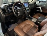 Toyota Land Cruiser-8