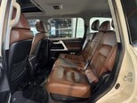 Toyota Land Cruiser-13