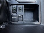 Toyota Land Cruiser Prado-16