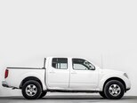 Nissan Navara-5