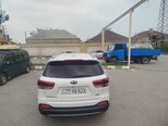 Kia Sorento-2