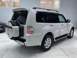 Mitsubishi Pajero-6