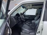Mitsubishi Pajero-13