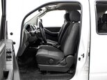 Nissan Navara-21
