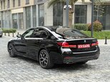 BMW 530e-7