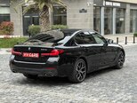 BMW 530e-6