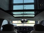 Hongqi E-HS9-17