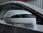 Hongqi E-HS9-8