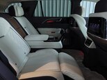Hongqi E-HS9-12