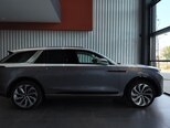 Hongqi E-HS9-3