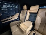 Lexus LX 500d-8