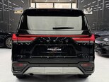 Lexus LX 500d-14