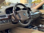 BMW 740-15