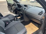Renault Megane-13