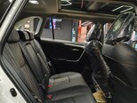 Toyota RAV4-18