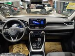 Toyota RAV4-11