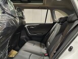 Toyota RAV4-16