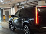 Cadillac Escalade-3