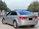 Chevrolet Cruze-12