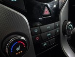 Chevrolet Cruze-20