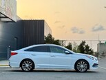 Hyundai Sonata-5