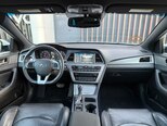 Hyundai Sonata-19