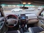 Toyota Land Cruiser Prado-5