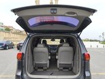Kia Carnival-20