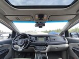 Kia Carnival-11