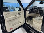 Cadillac Escalade-18
