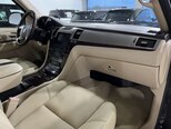 Cadillac Escalade-22