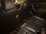 Toyota RAV4-8