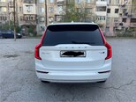 Volvo XC90-8