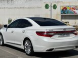 Hyundai Grandeur-2
