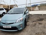 Toyota Prius-3