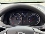Hyundai Accent-7