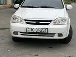 Chevrolet Lacetti-1