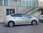 Toyota Prius-15