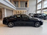 Kia K5-3