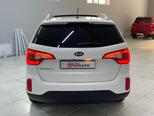 Kia Sorento-2