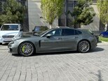 Porsche Panamera 4 E-Hybrid-11