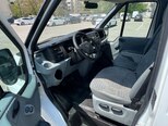 Ford Transit-6