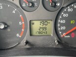 Ford Transit-13