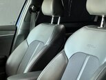 Kia K5-4
