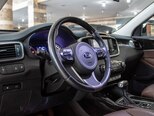Kia Sorento-10