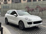 Porsche Cayenne-1