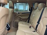 Porsche Cayenne-6